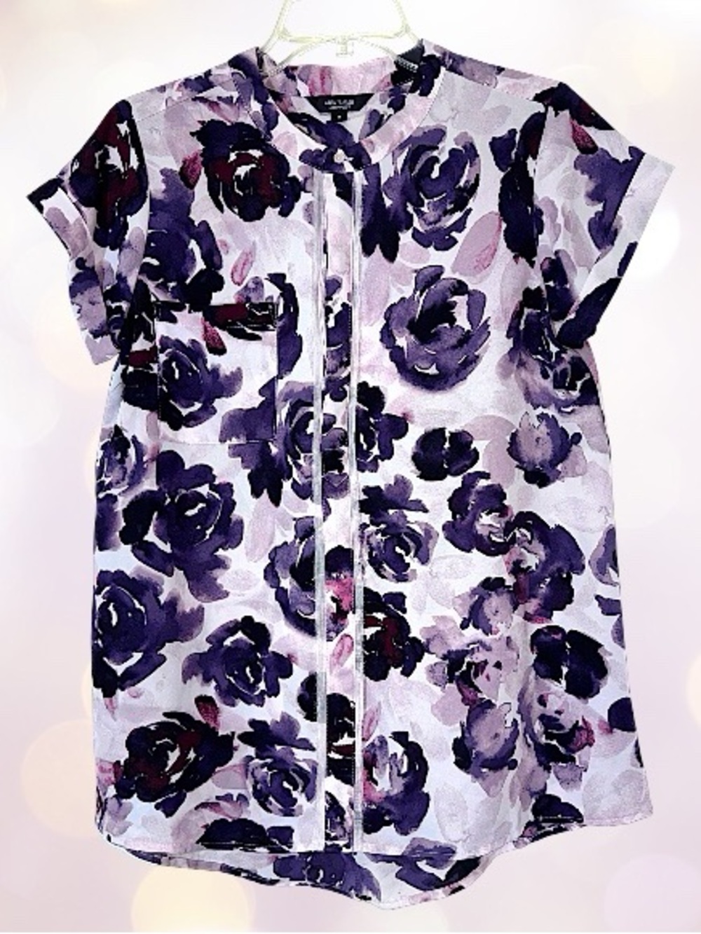 Simply Vera Vera Wang Lavender and Dark Purple Floral Button Up Blouse M